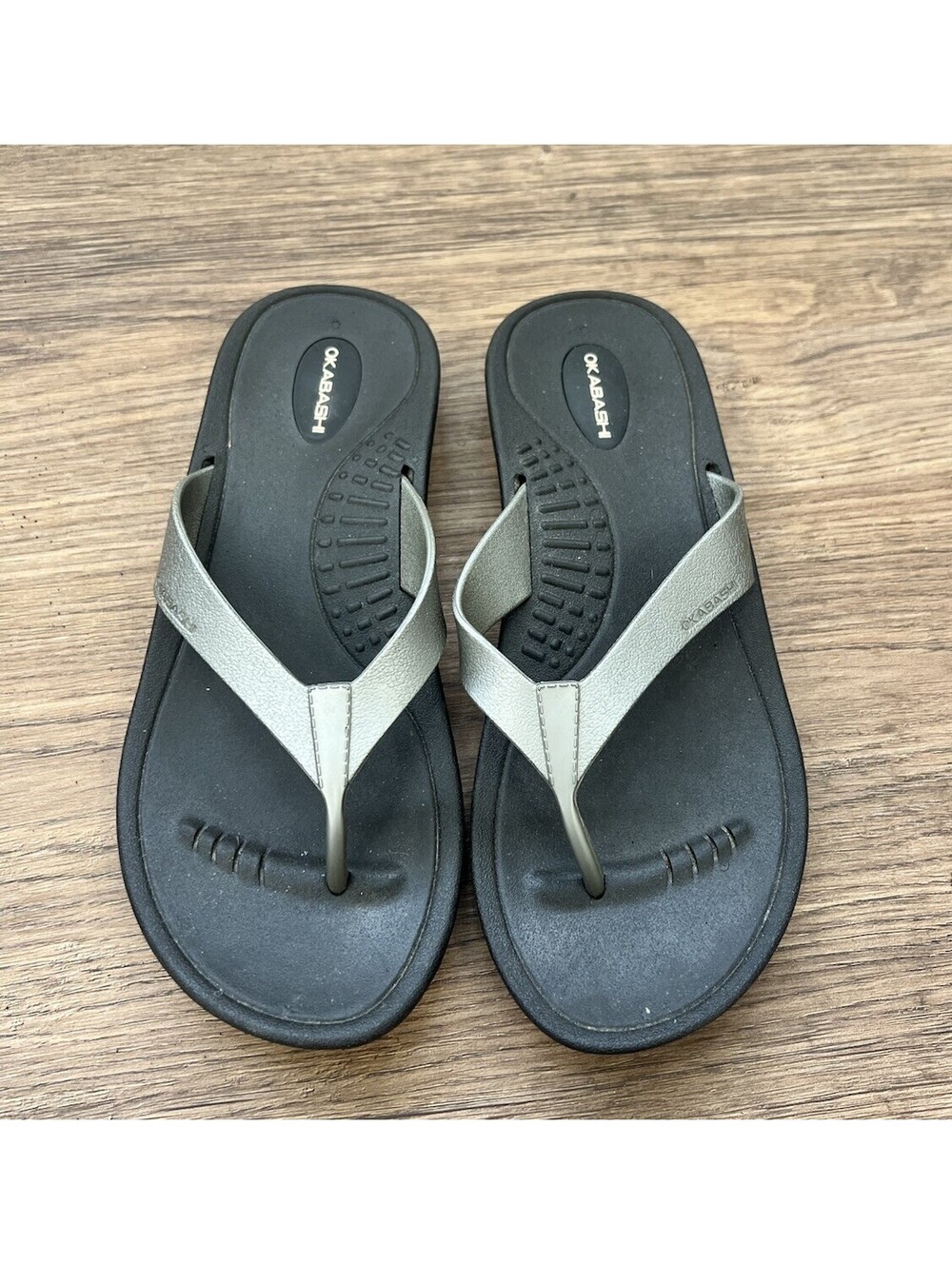 Okabashi Women’s Flip Flops Black Silver Arch Support Sandals Size M 6.5-7.5